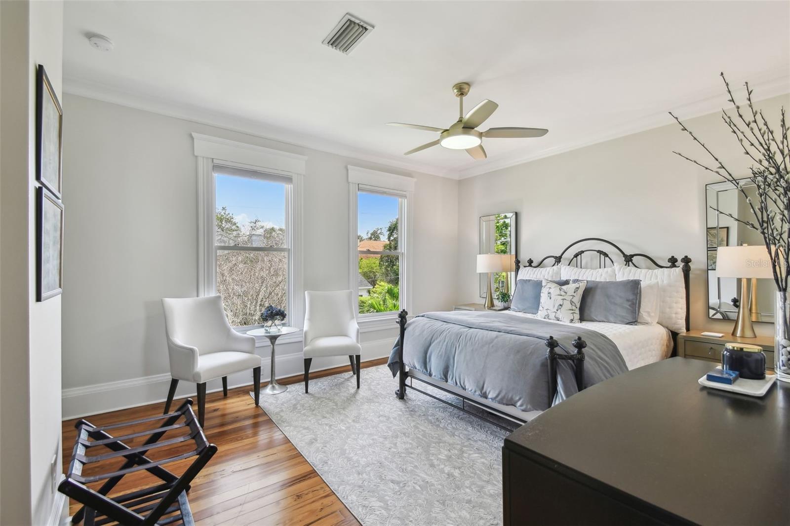 BAYSHORE PLACE - Residential