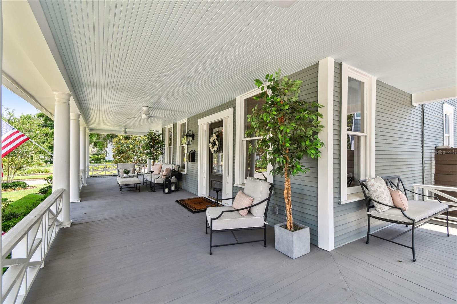 BAYSHORE PLACE - Residential