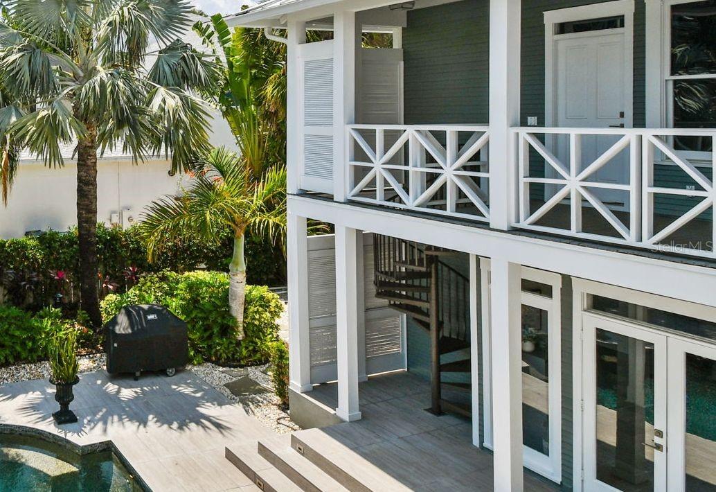 BAYSHORE PLACE - Residential