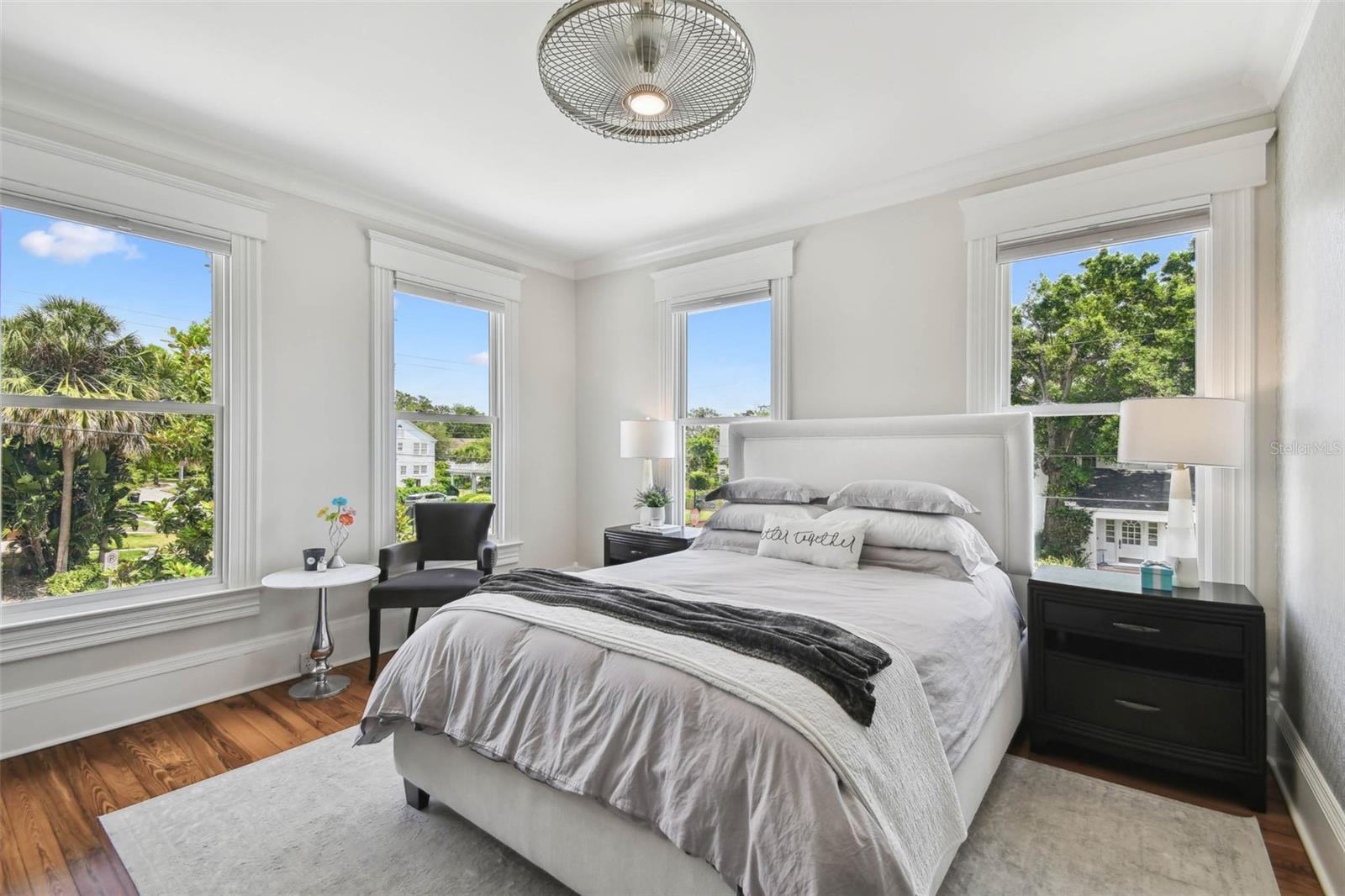BAYSHORE PLACE - Residential