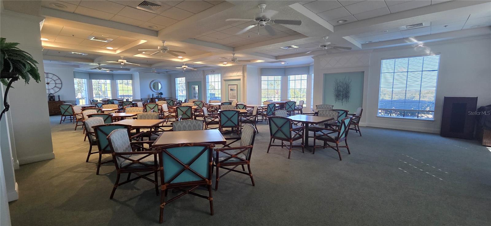 CLERMONT SUMMIT GREENS PH 02D LT 01 BEING - Residential