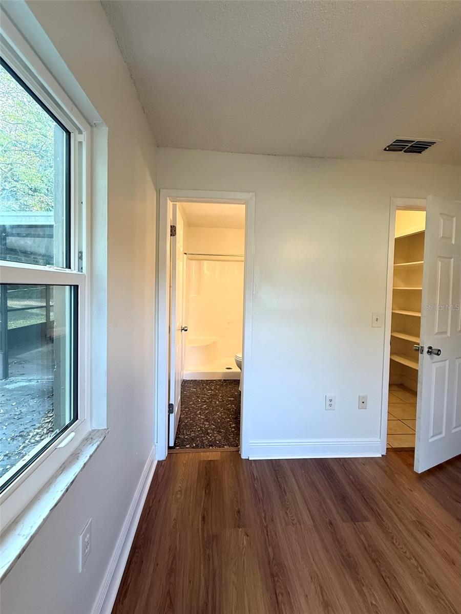 WOODRUFFS SUB FRANK L - Residential