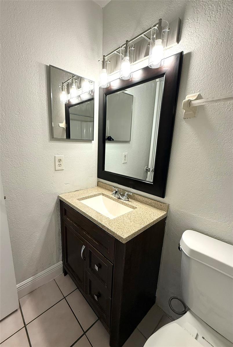 WOODRUFFS SUB FRANK L - Residential