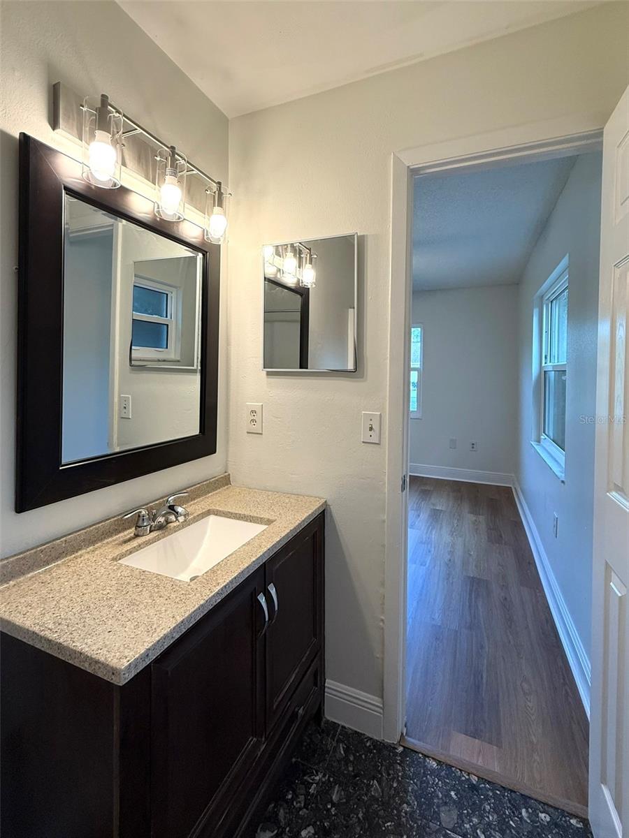 WOODRUFFS SUB FRANK L - Residential