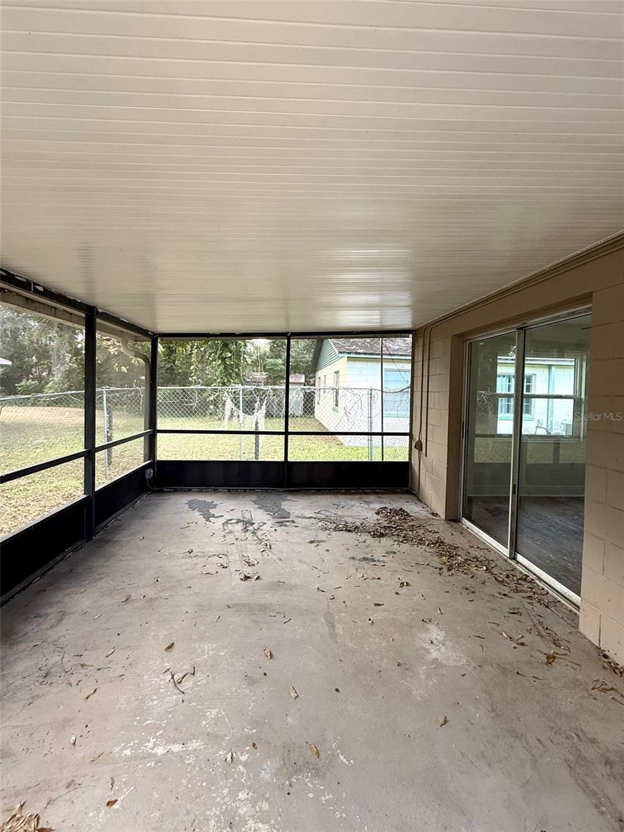 WOODRUFFS SUB FRANK L - Residential