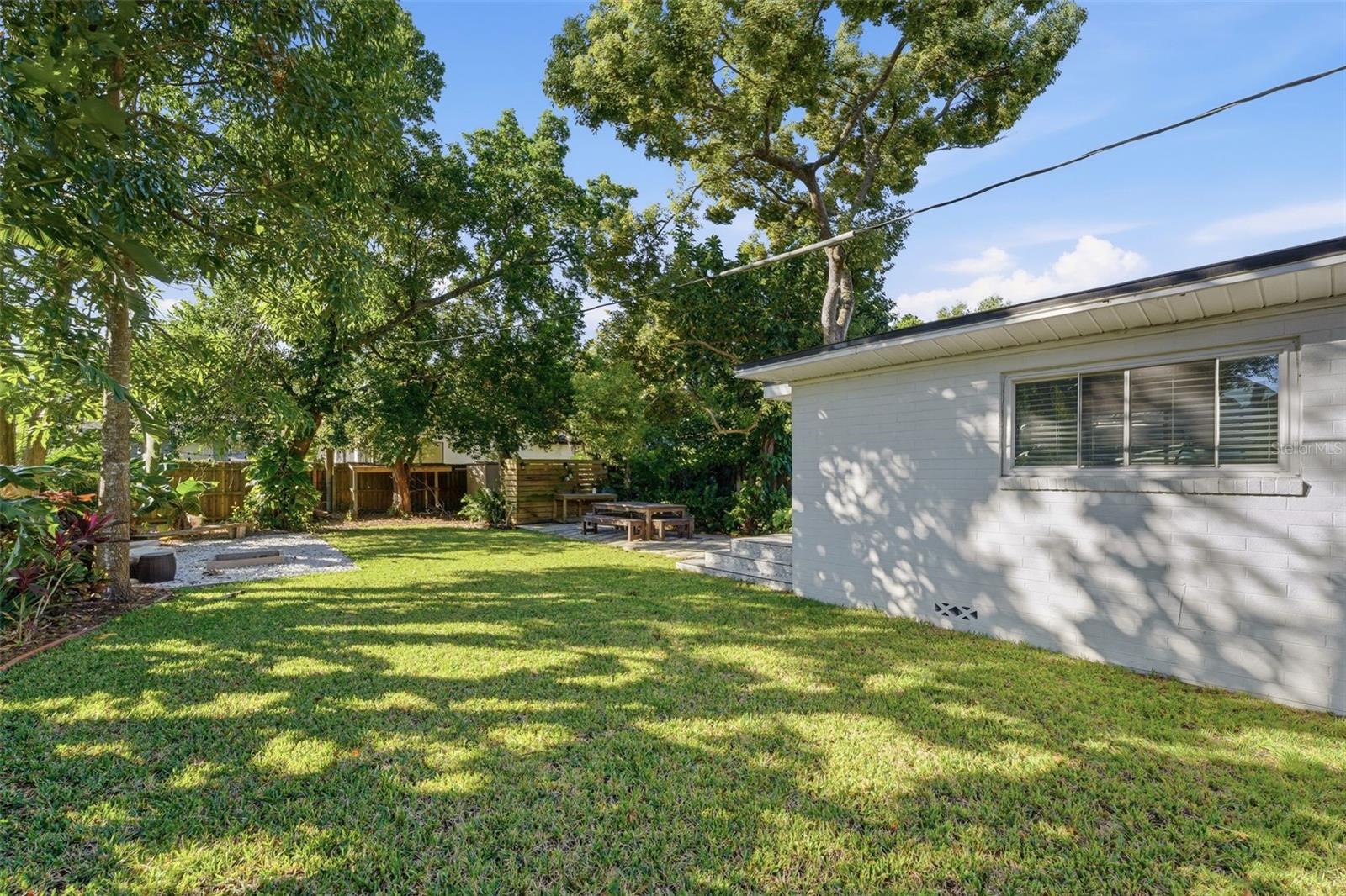 SEVILLE PARK - Residential