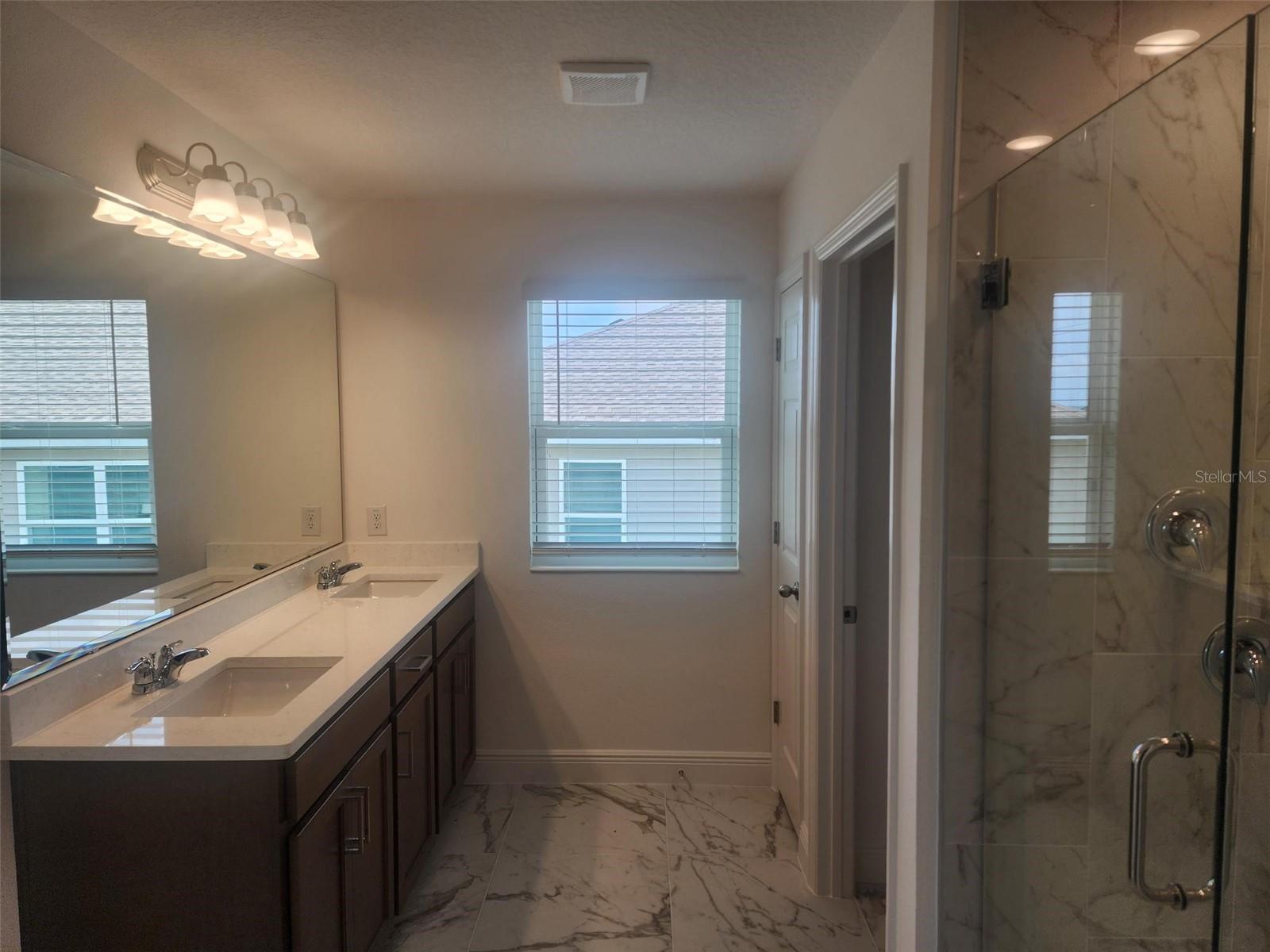 RIDGEVIEW PH 1 - Residential