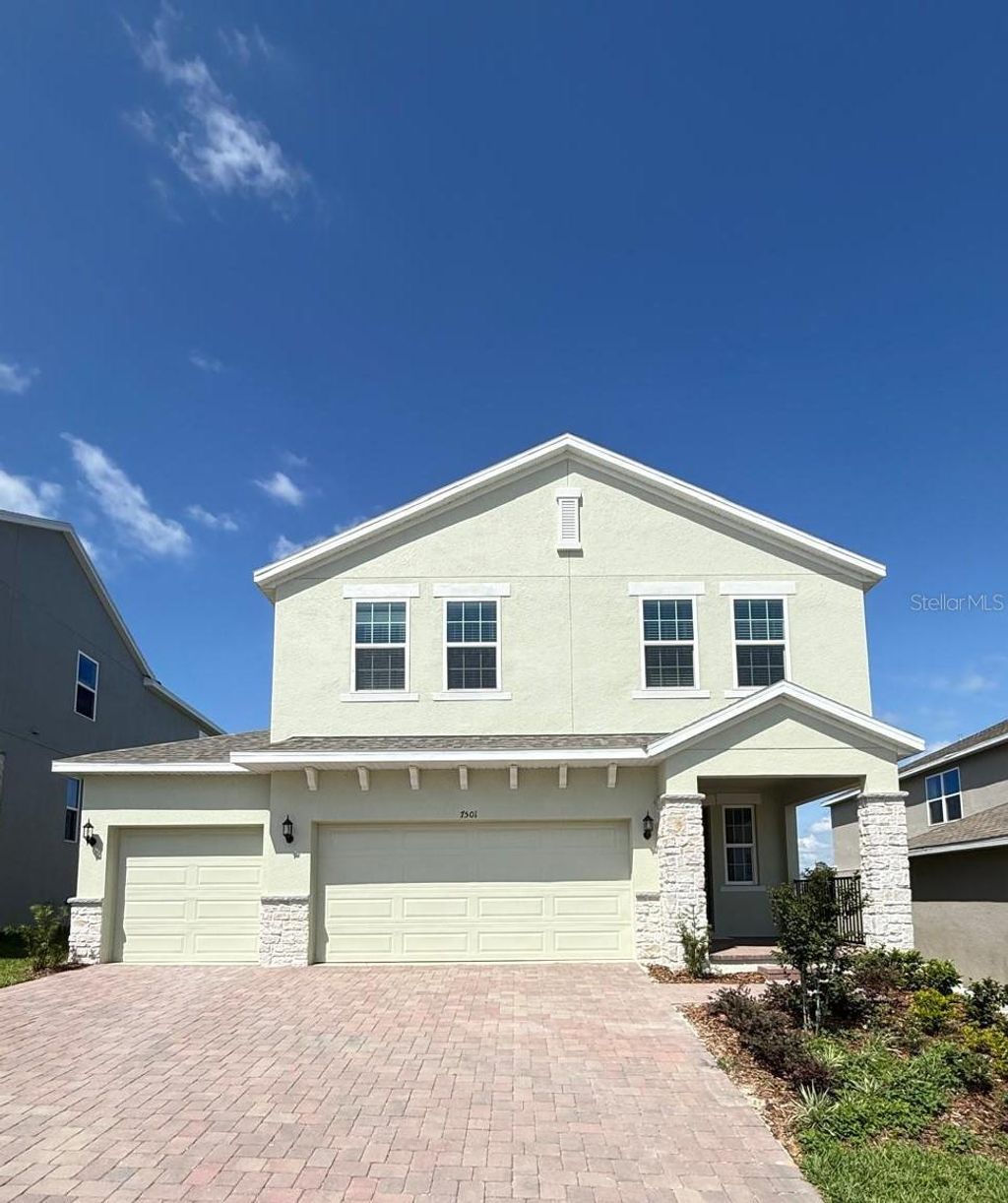 Photo of 7501 Catania Loop, Clermont, FL 34714 (MLS # O6408562)