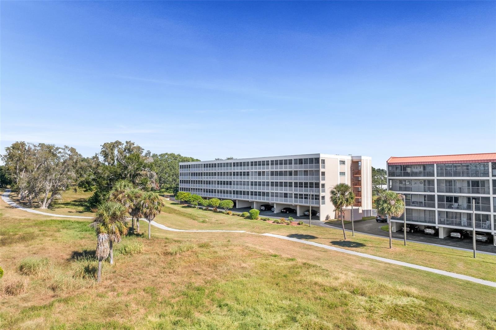 HARBOR GREENS AT YACHT CLUB ESTATES - Residential