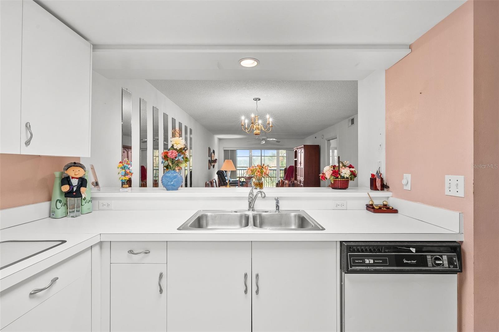 HARBOR GREENS AT YACHT CLUB ESTATES - Residential