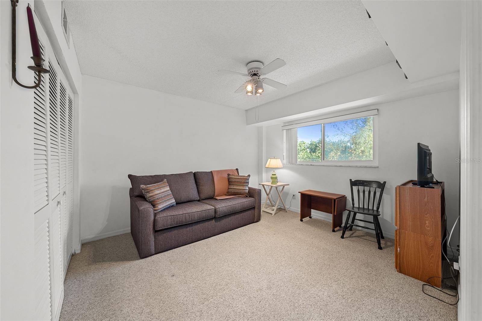 HARBOR GREENS AT YACHT CLUB ESTATES - Residential