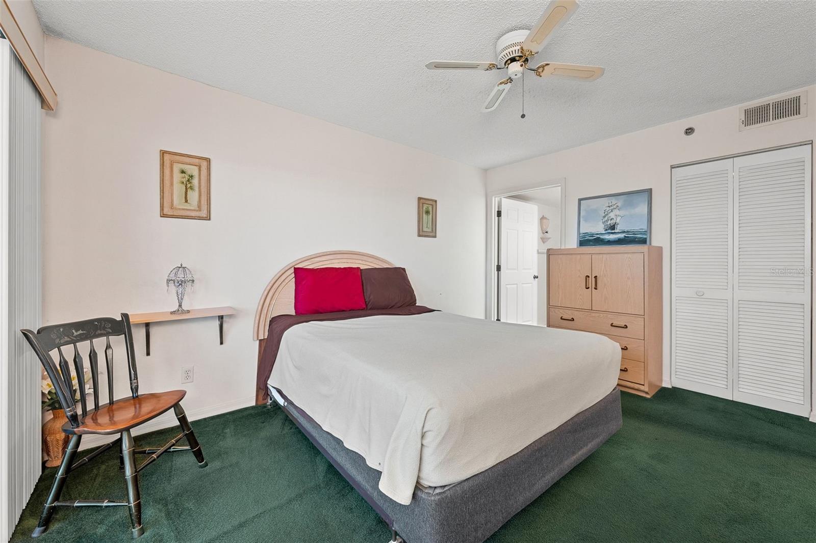 HARBOR GREENS AT YACHT CLUB ESTATES - Residential