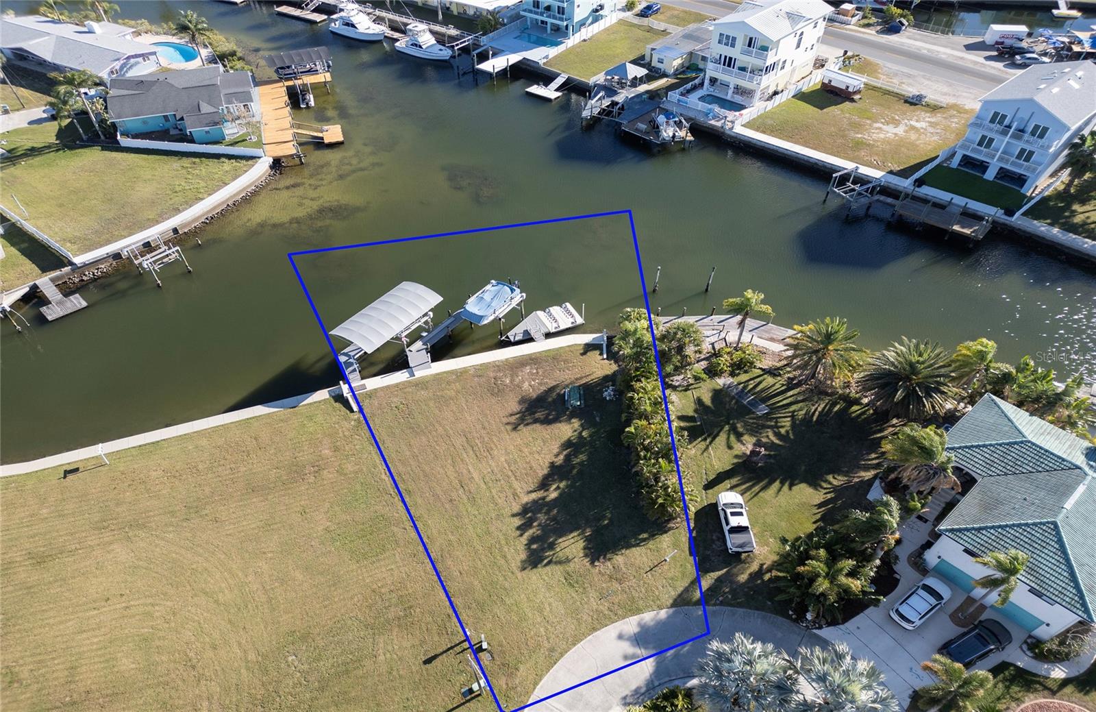 HUDSON BEACH ESTATES - Land