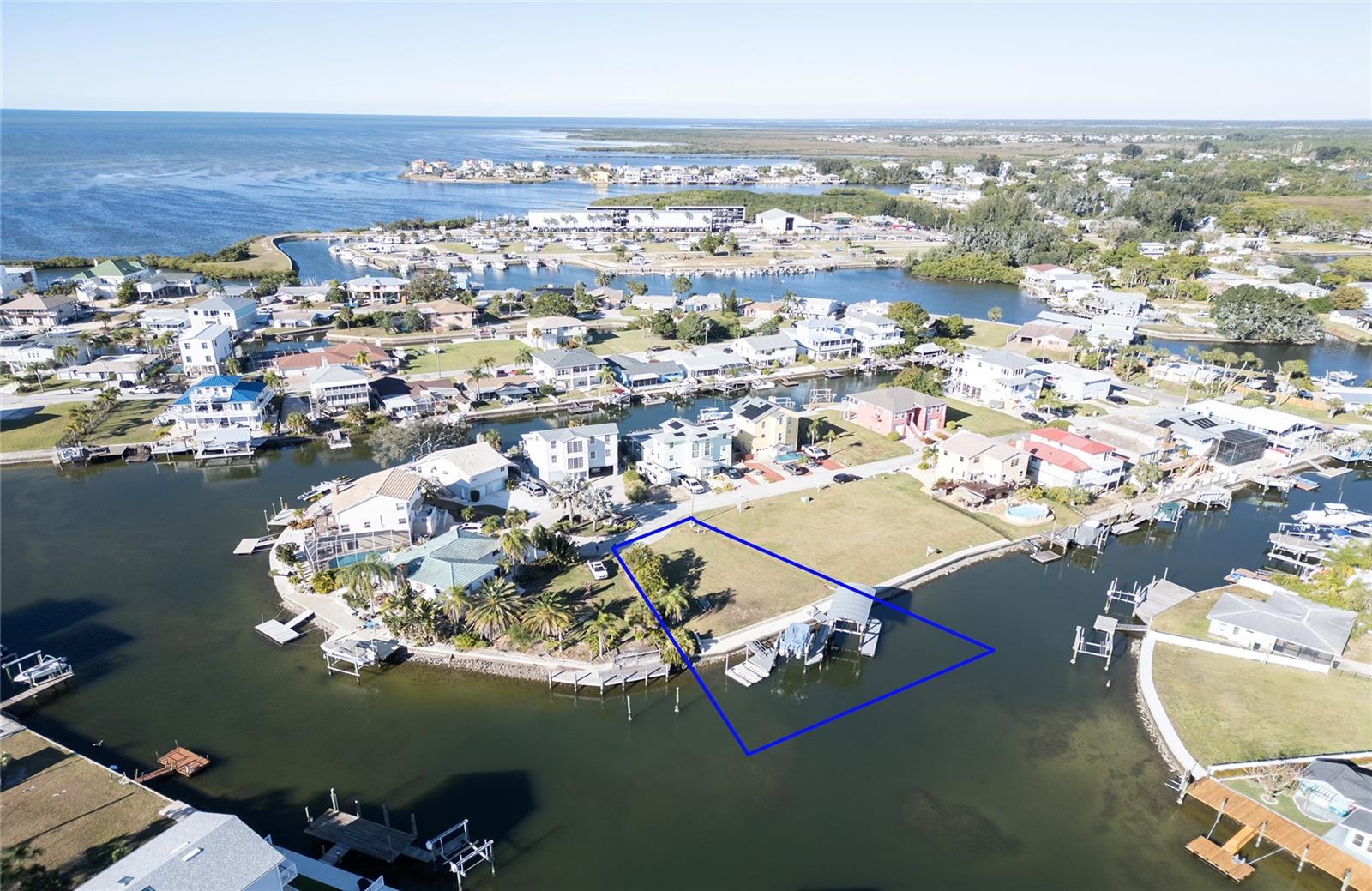 HUDSON BEACH ESTATES - Land