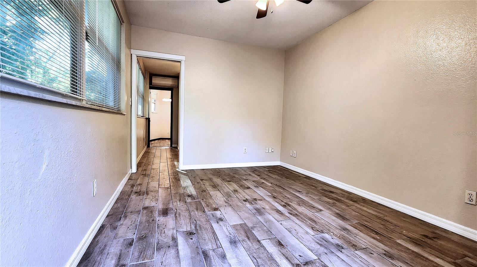 LAKEWOOD RANCHES - Residential Lease