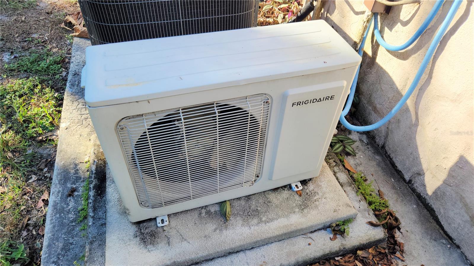 LAKEWOOD RANCHES - Residential Lease