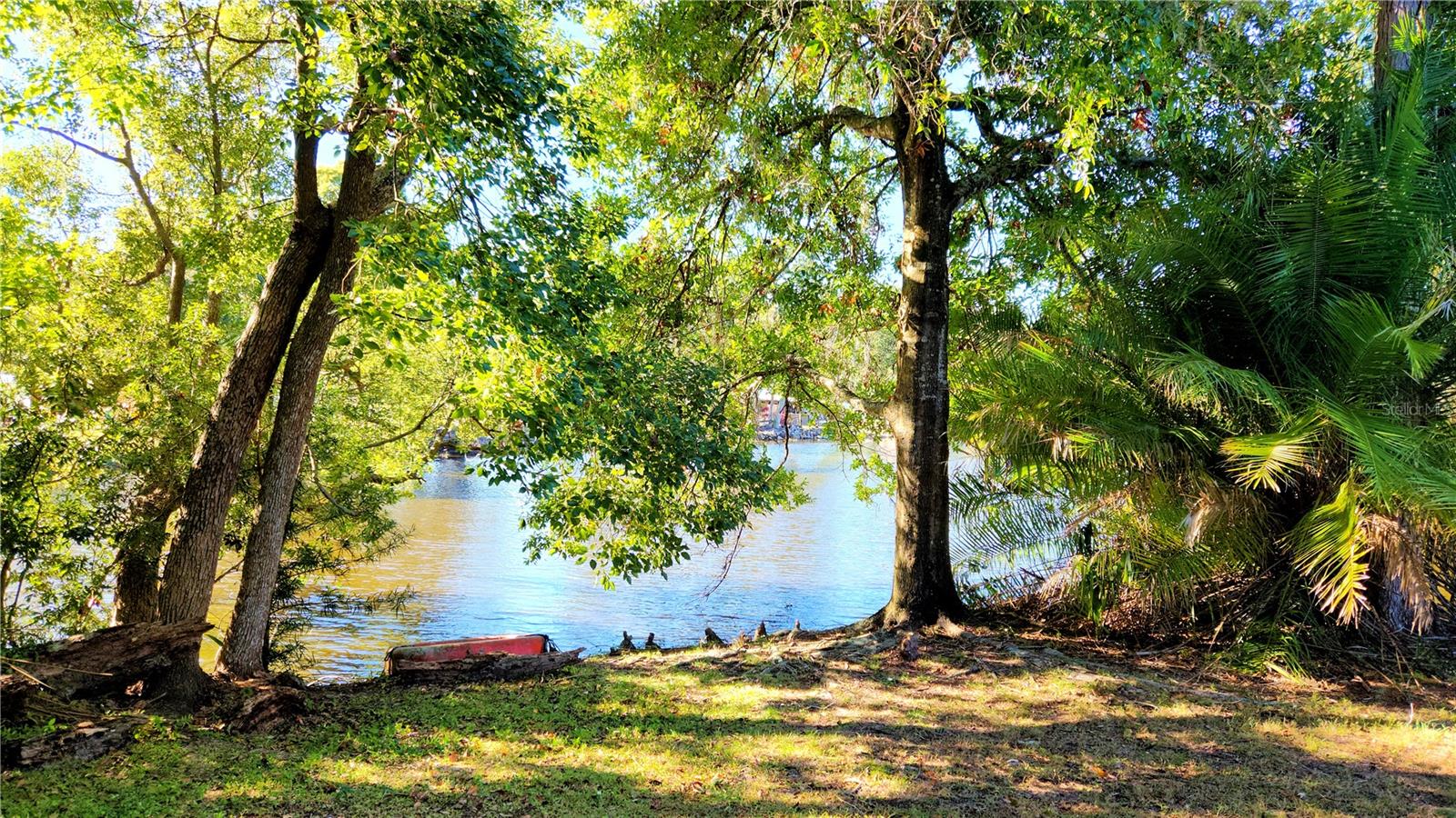 LAKEWOOD RANCHES - Residential Lease