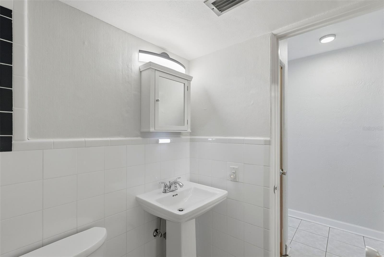 CLEARVIEW OAKS BLDG 16 - Residential