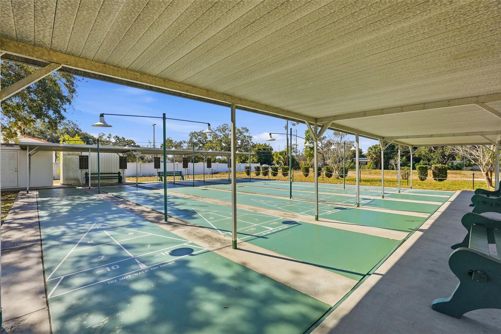 CLEARVIEW OAKS BLDG 16 - Residential