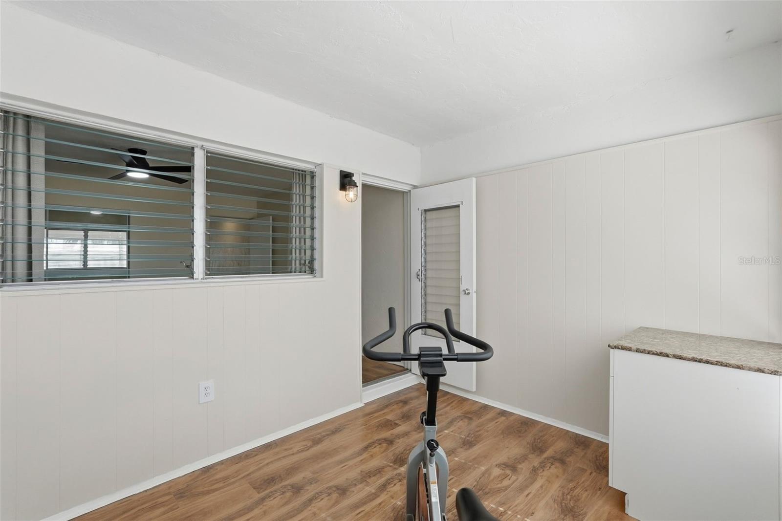 CLEARVIEW OAKS BLDG 16 - Residential