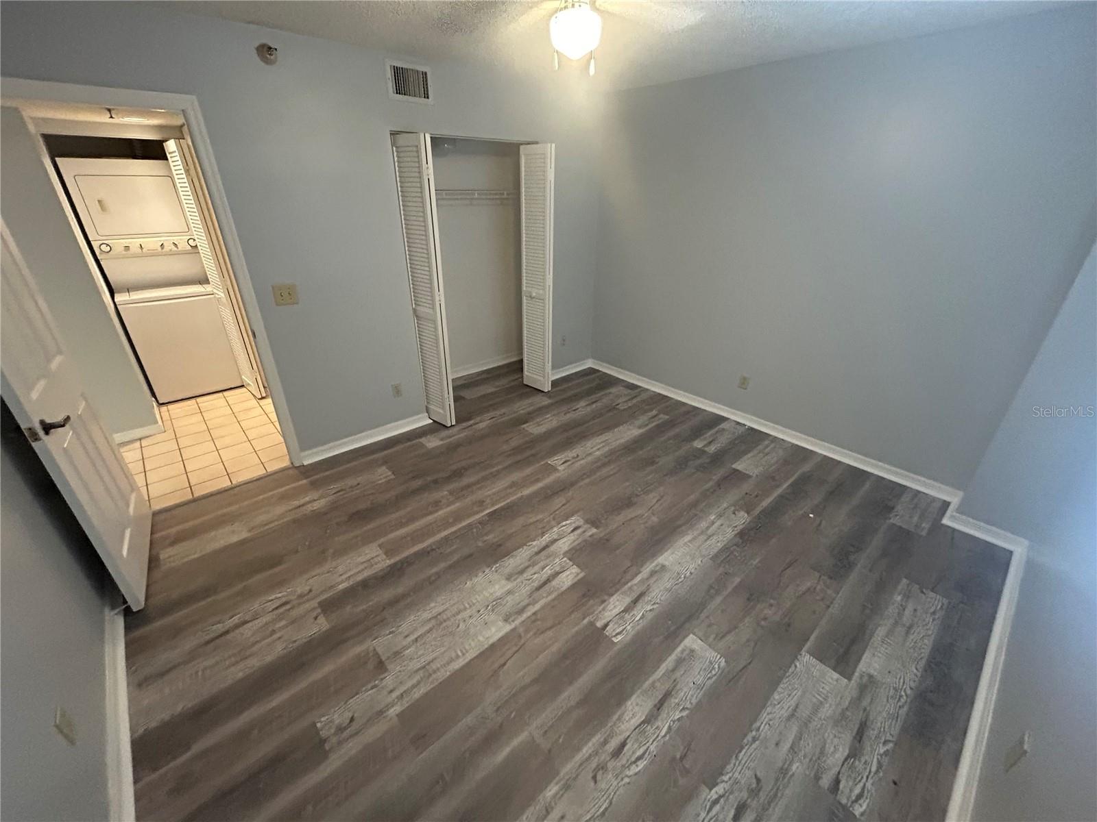 THE TERRA CEIA CLUB - Residential Lease