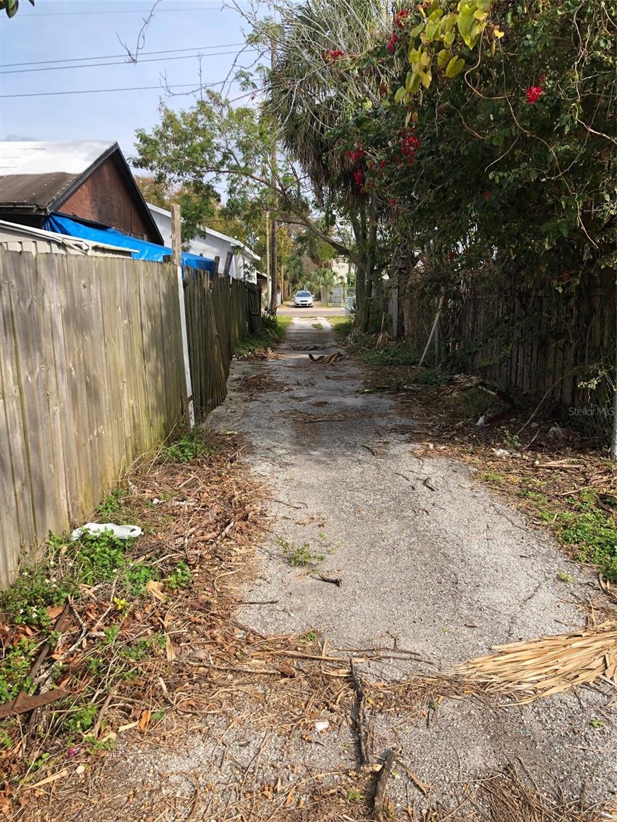 MAC FARLANES REV MAP OF ADD - Land