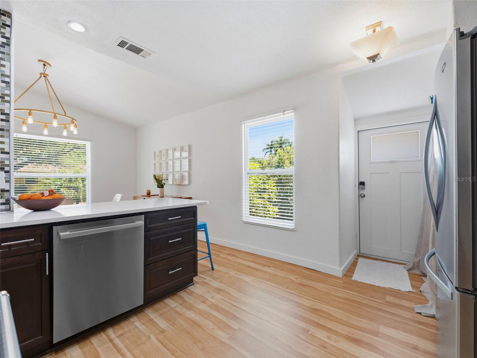 ROUSLYNN - Residential