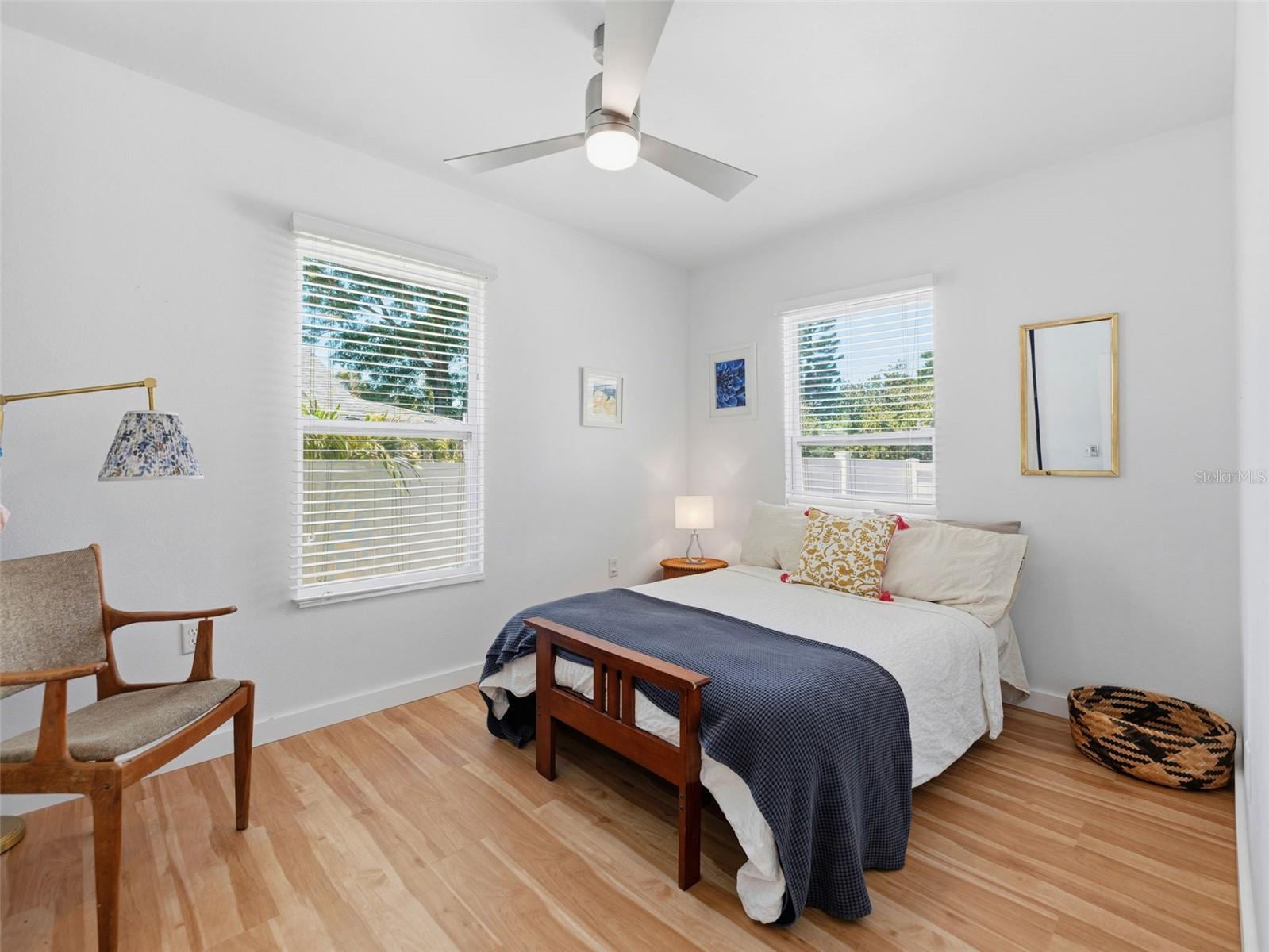 ROUSLYNN - Residential