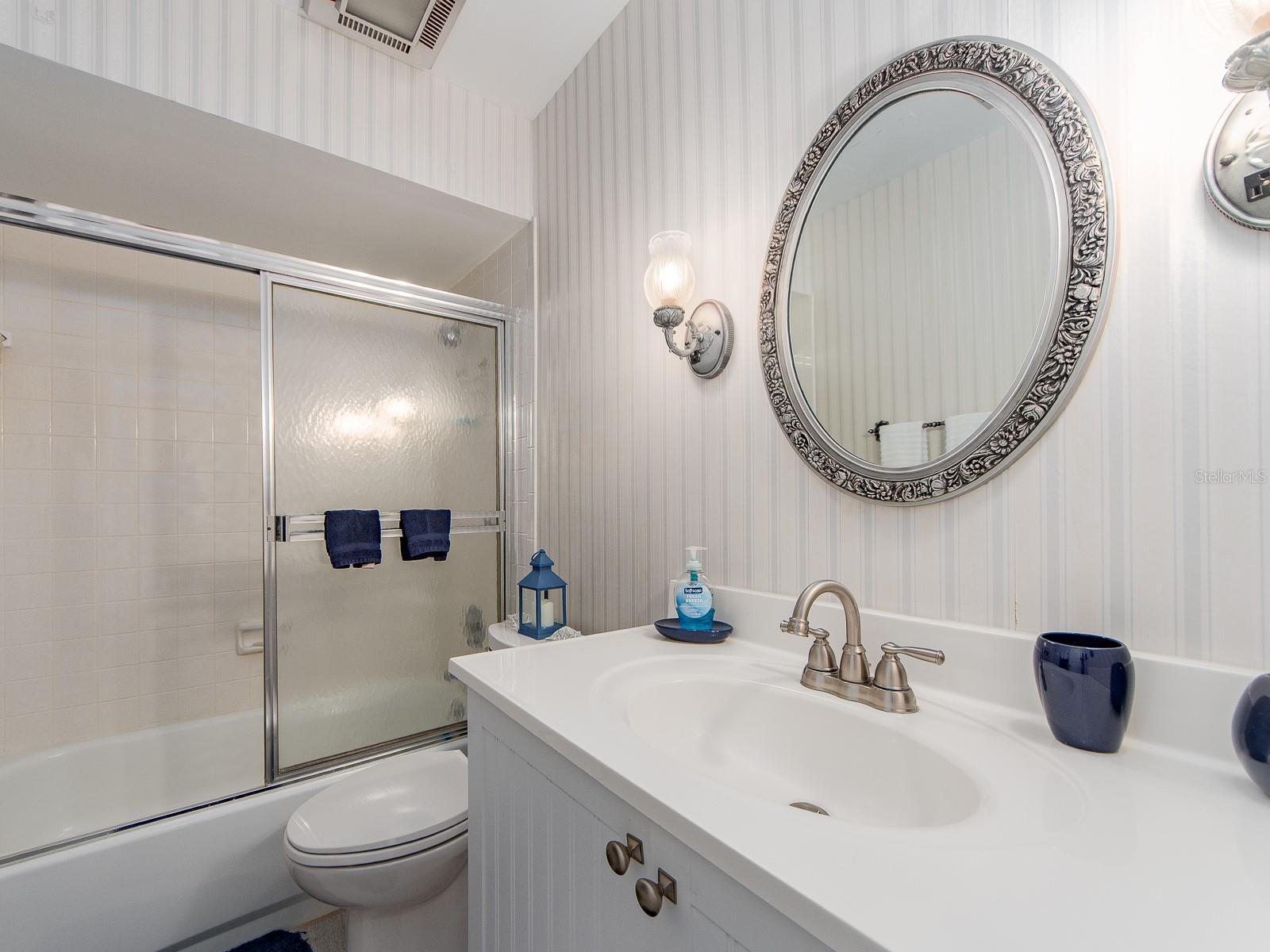 SERENO DEL SOL CONDO - Residential Lease