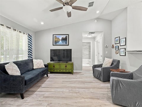 Tiny photo for 1658 NE 162nd Place, Citra, FL 32113 (MLS # OM733061)