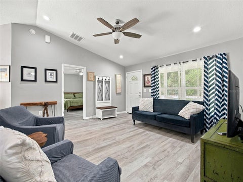 Tiny photo for 1658 NE 162nd Place, Citra, FL 32113 (MLS # OM733061)