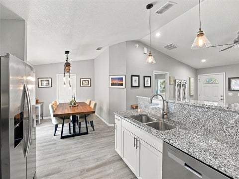Tiny photo for 1658 NE 162nd Place, Citra, FL 32113 (MLS # OM733061)