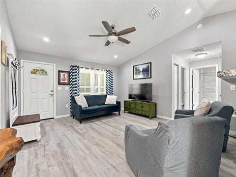 Tiny photo for 1658 NE 162nd Place, Citra, FL 32113 (MLS # OM733061)