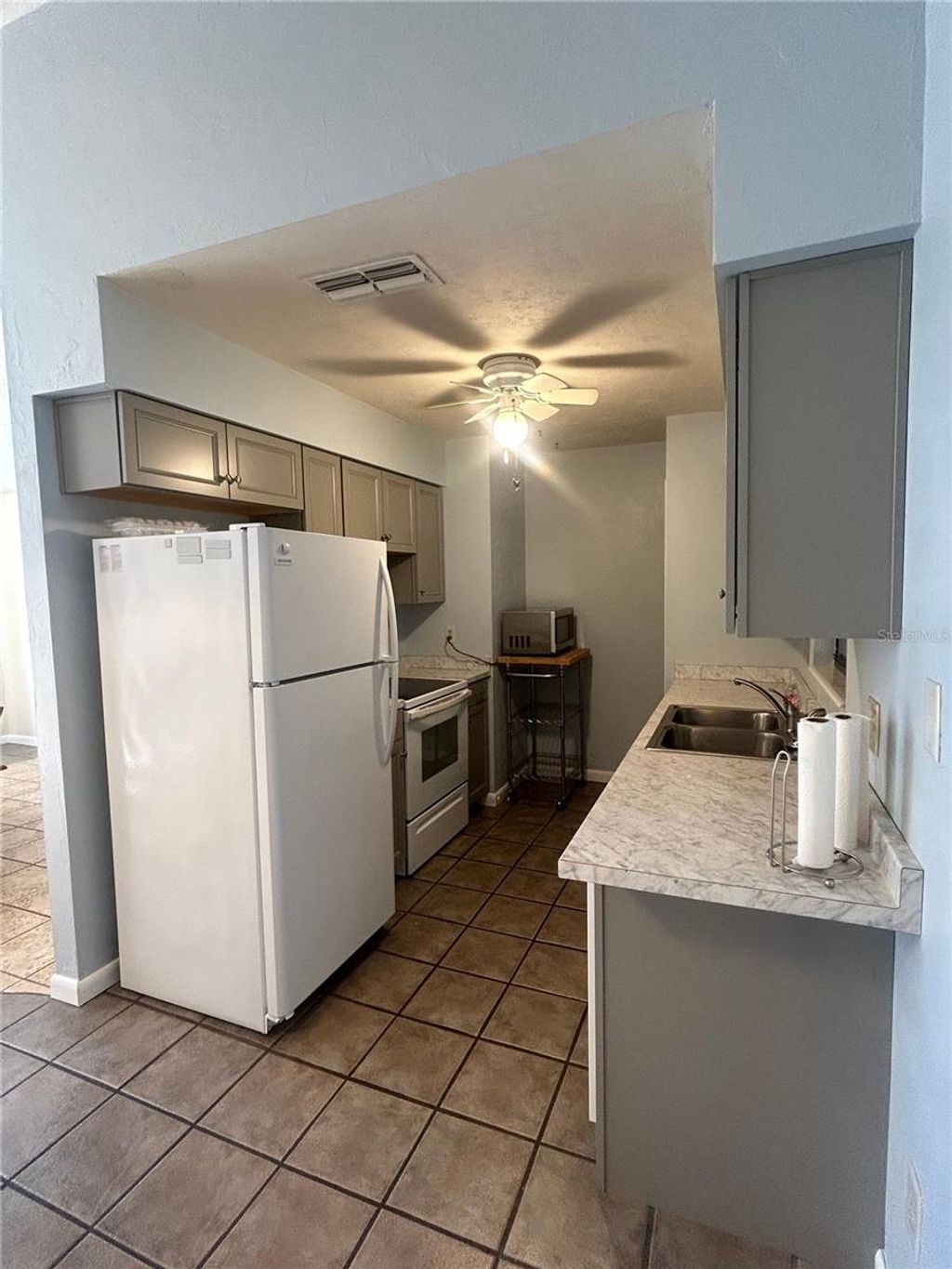 Photo of 2724 NW 44th Place, Gainesville, FL 32605 (MLS # GC535228)