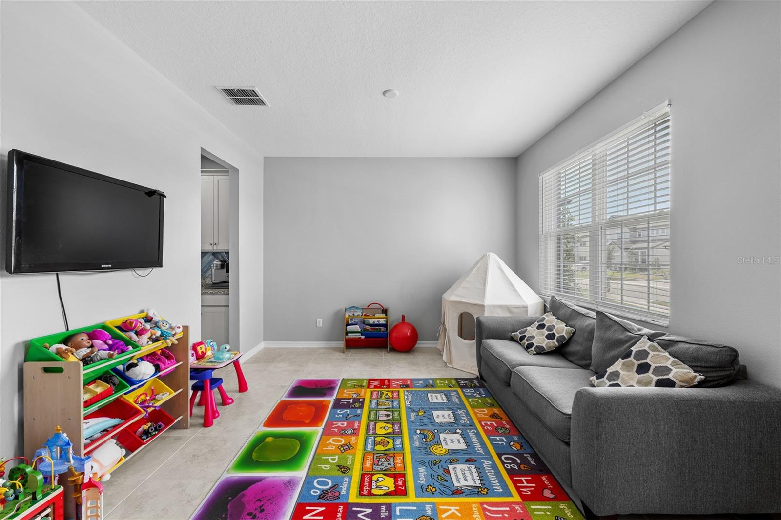 31823 SAPNA CHIME DRIVE
