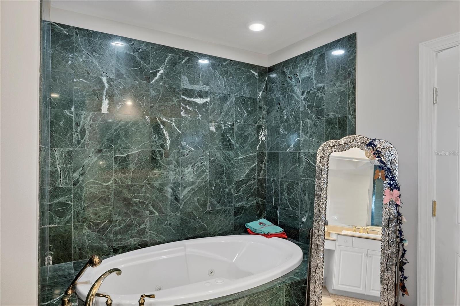 KANAYA - Residential