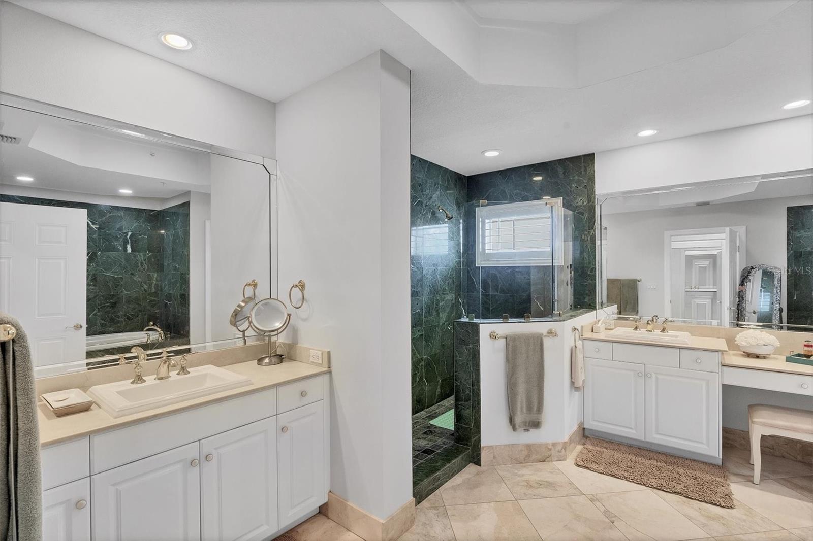 KANAYA - Residential