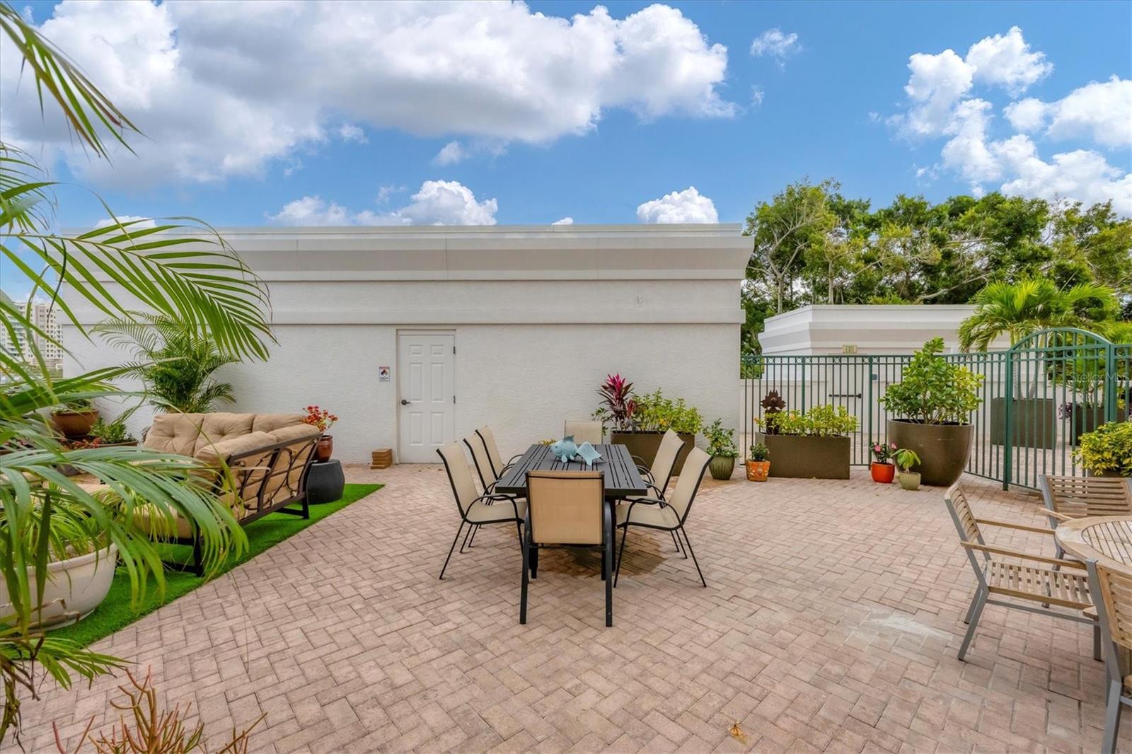 KANAYA - Residential