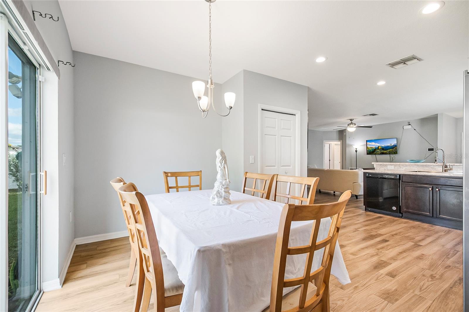 MONTICELLI/TOWER LAKE - Residential