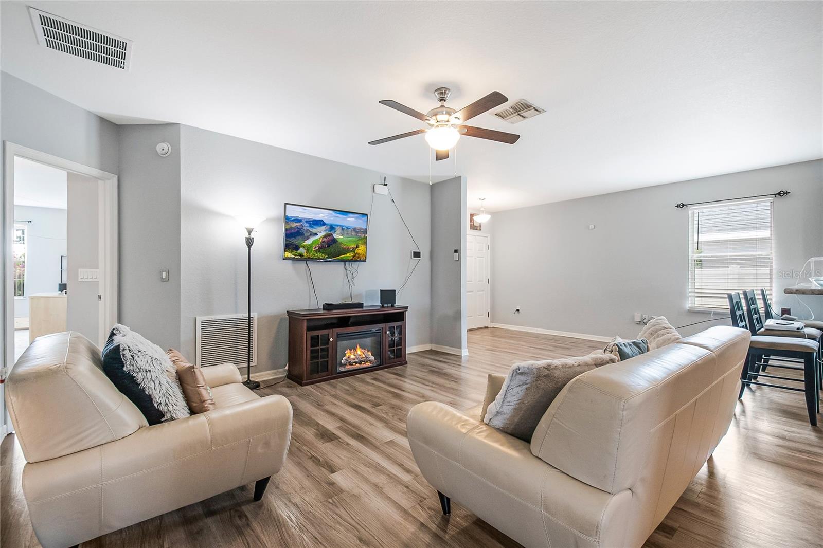 MONTICELLI/TOWER LAKE - Residential