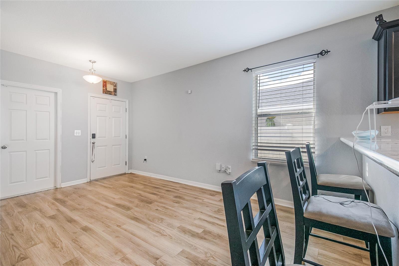 MONTICELLI/TOWER LAKE - Residential