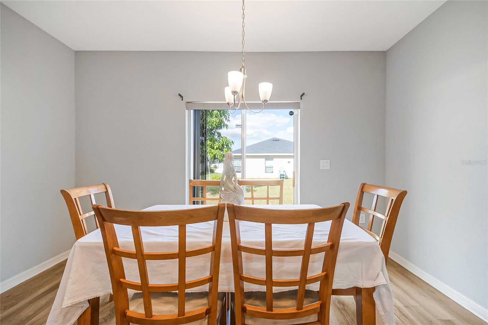 MONTICELLI/TOWER LAKE - Residential