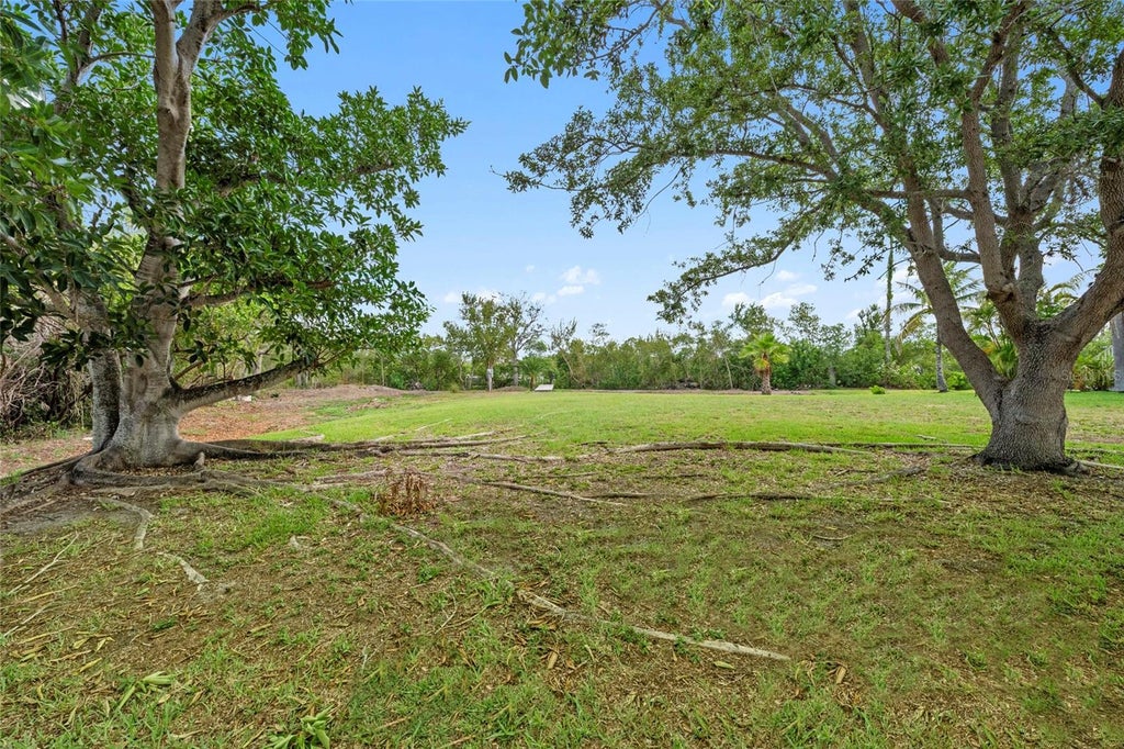 Photo of 4108 Cobia Court, Palmetto, FL 34221 (MLS # A4695850)