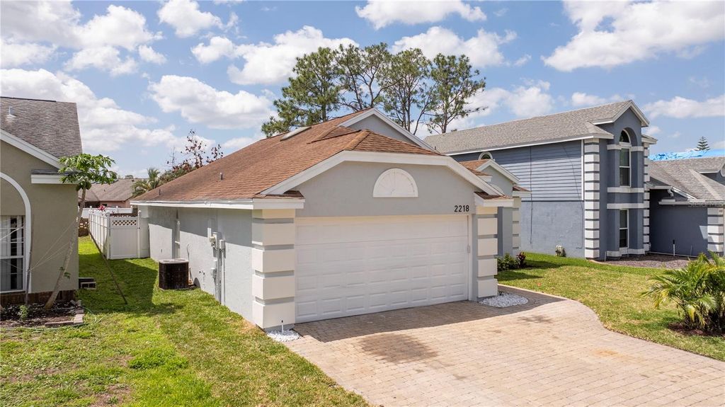 Photo of 2218 Newt Street, Orlando, FL 32837 (MLS # O6404940)