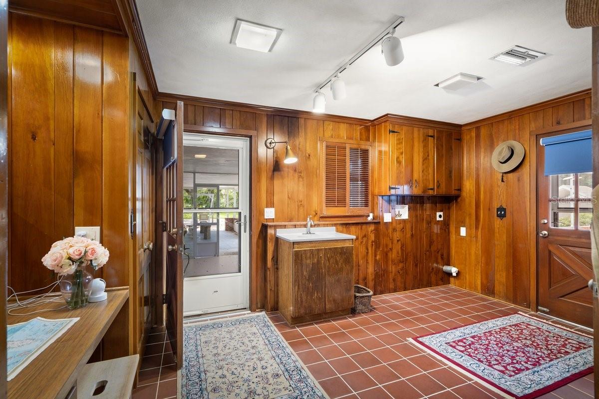 BELLEWOOD - Residential