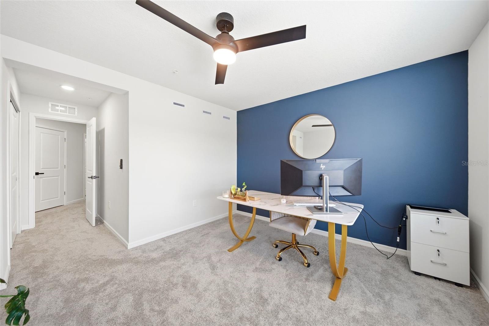 GRAYSON SQUARE - Residential