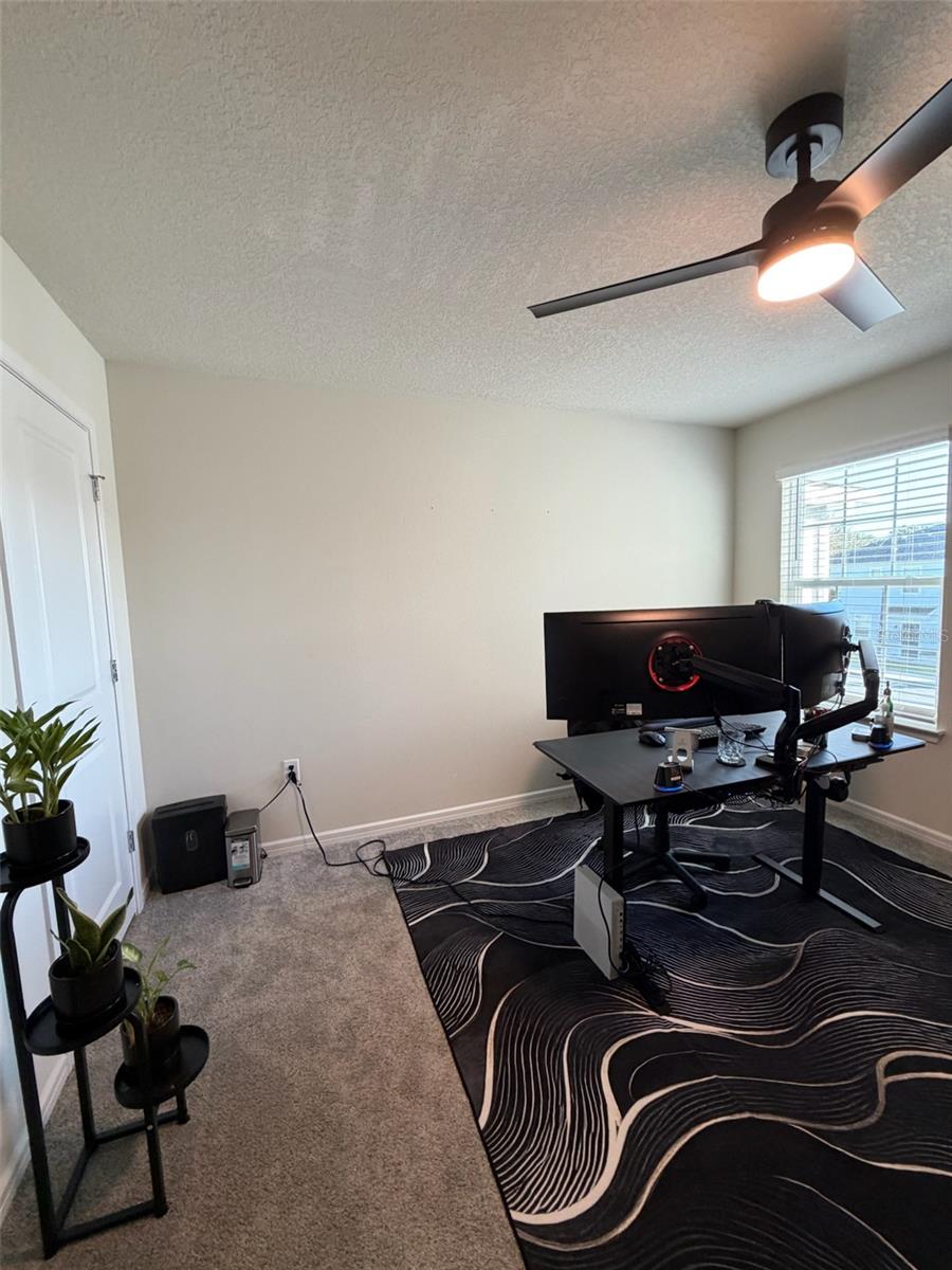 GRAYSON SQUARE - Residential