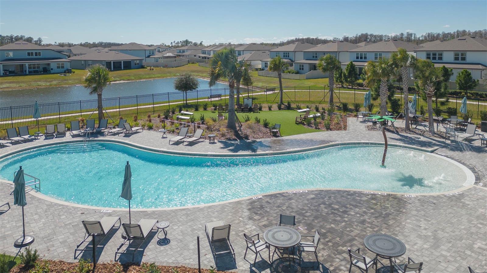 WHISPERING PINES - Residential