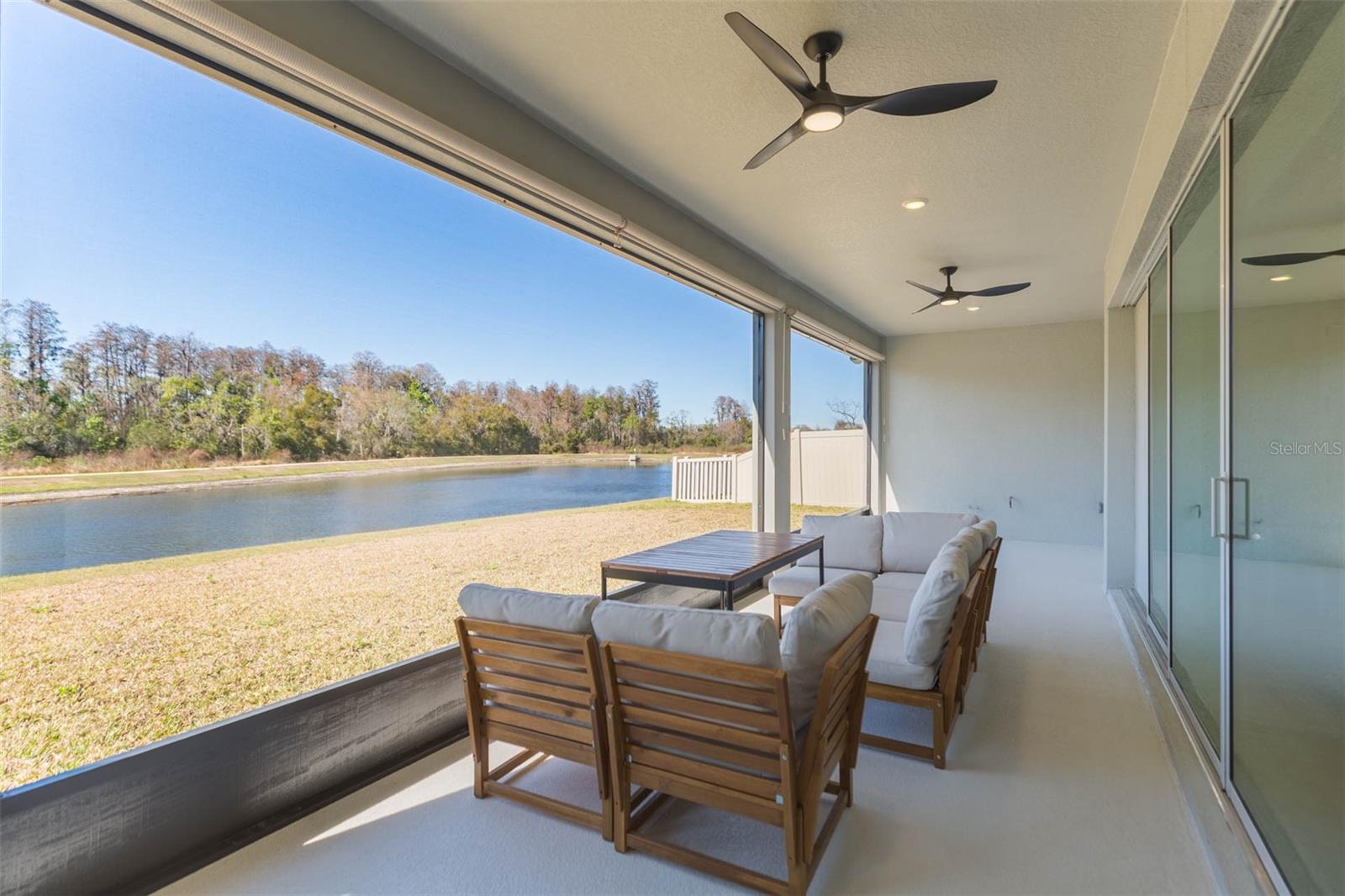 WHISPERING PINES - Residential