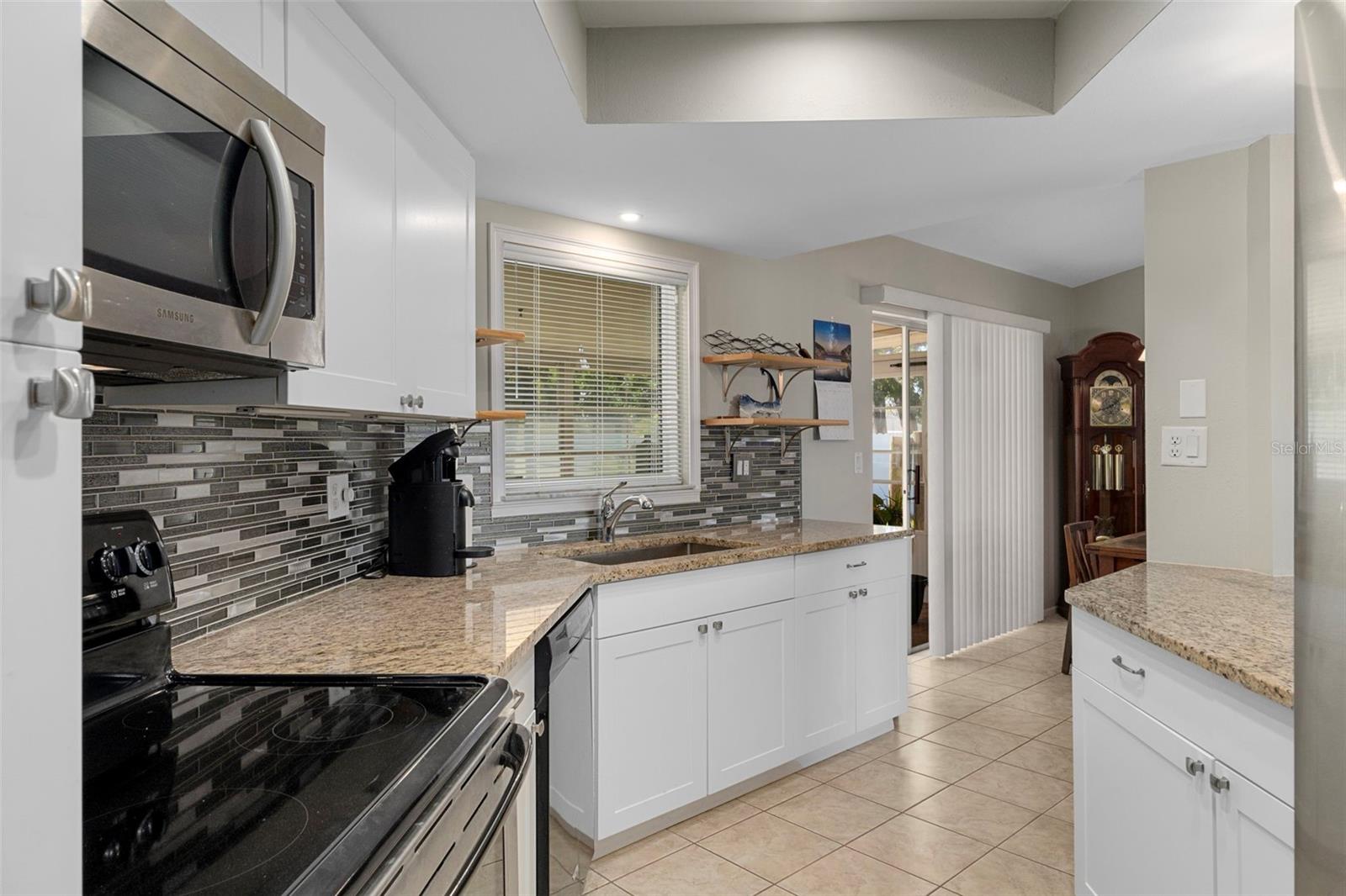 SPRING HILL UNIT 17 - Residential